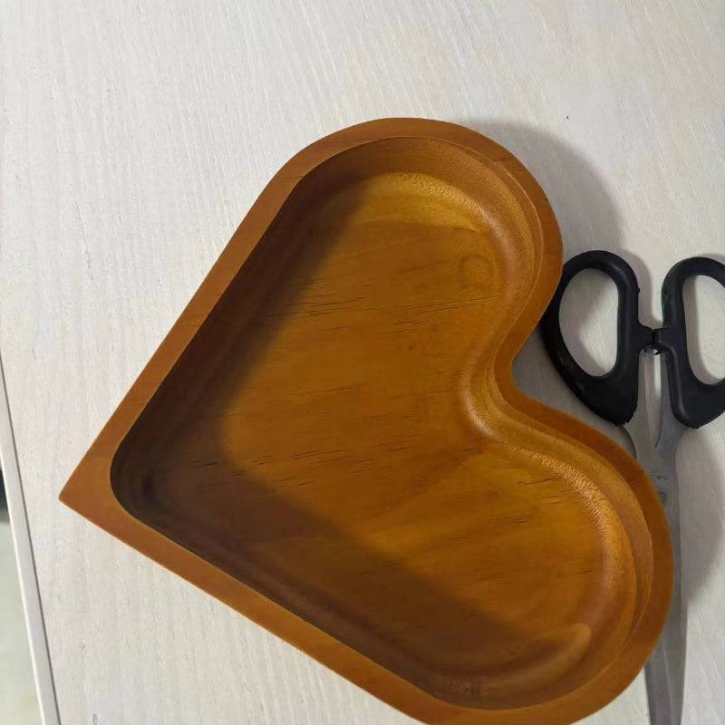 Elegant heart-shaped tray perfect for special occasions
