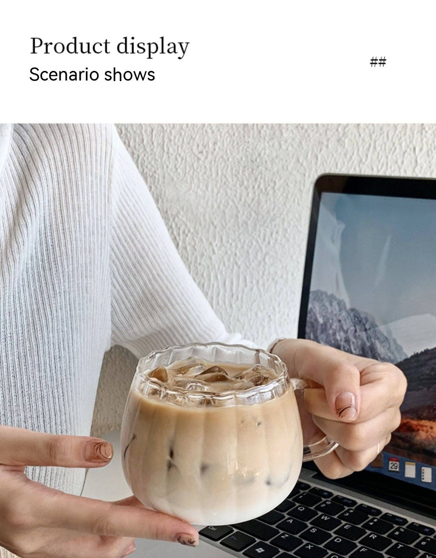 Minimalist coffee mug with transparent body