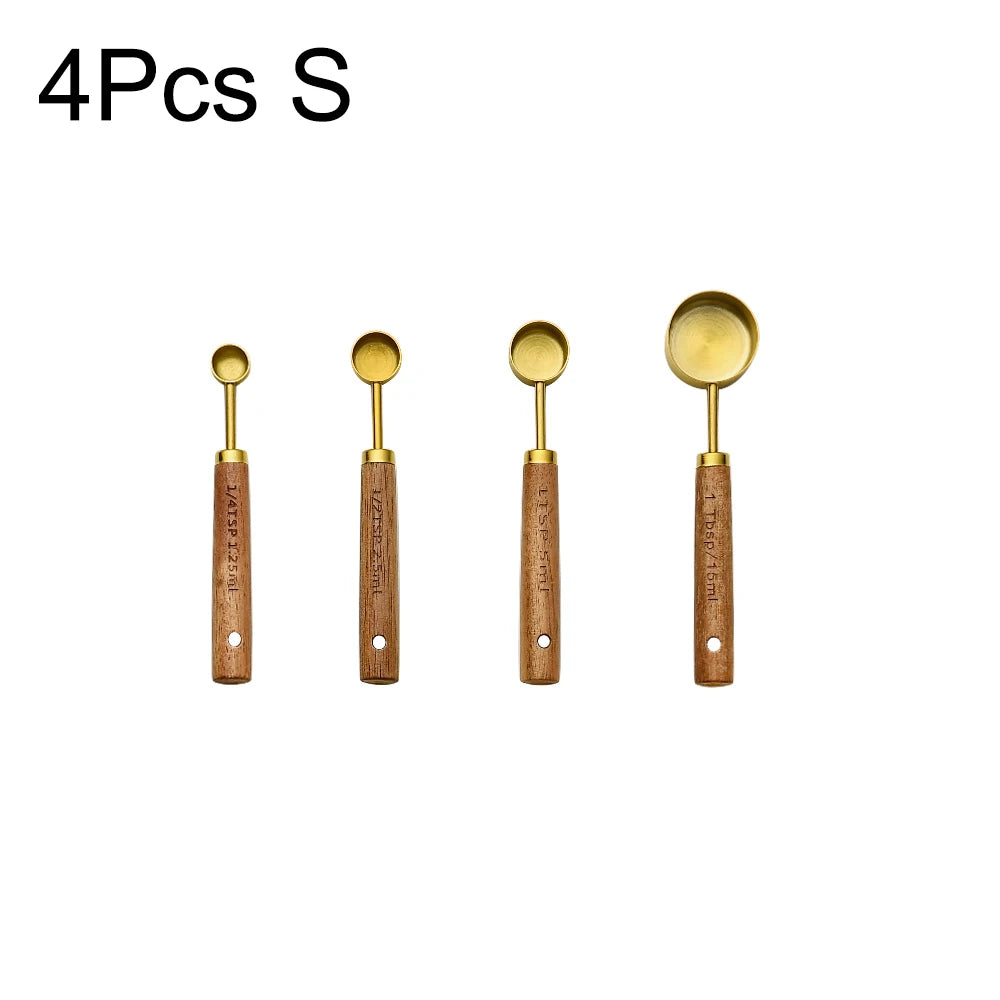 Best gold measuring tools for precision baking, close up of measurement lines.