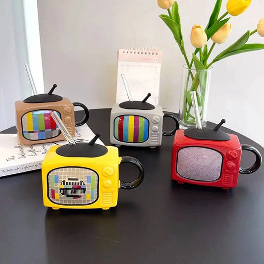 Retro TV ceramic mug with straw