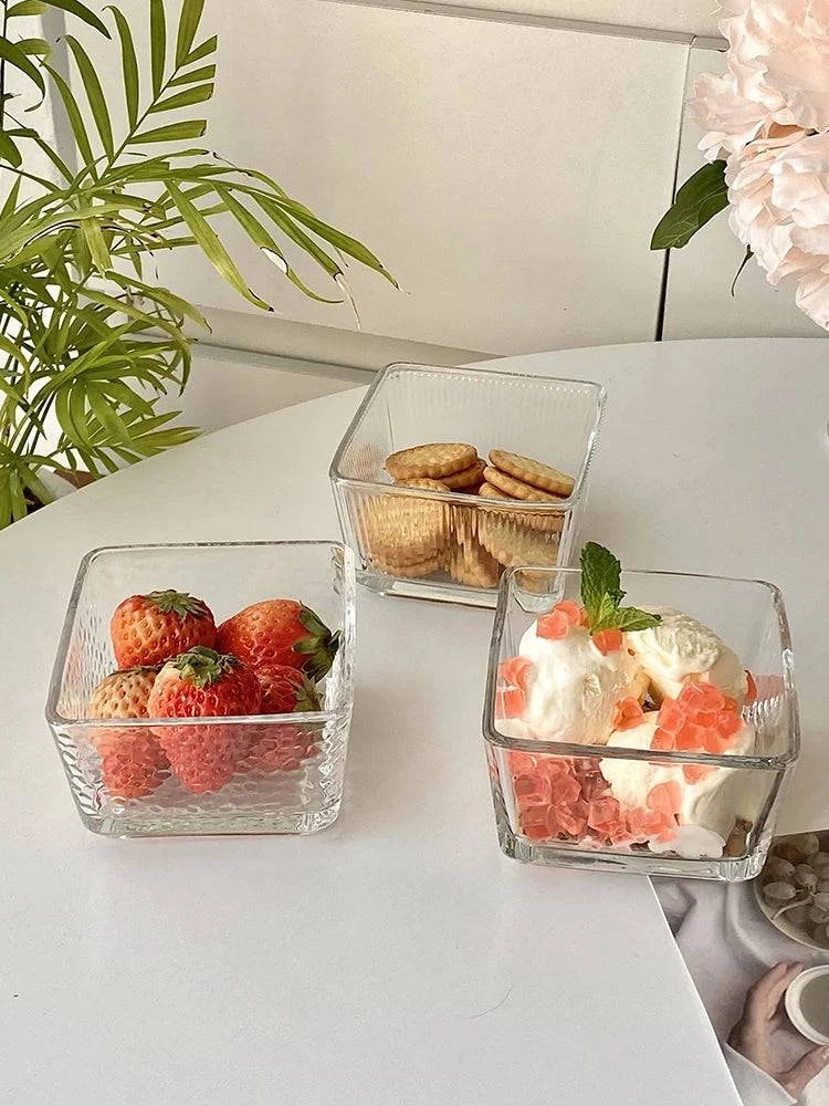 Simple Square Glass Bowl: Versatile Dining Elegance - Cook Lux