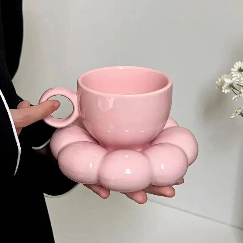 Cloud ceramic mug set with saucer