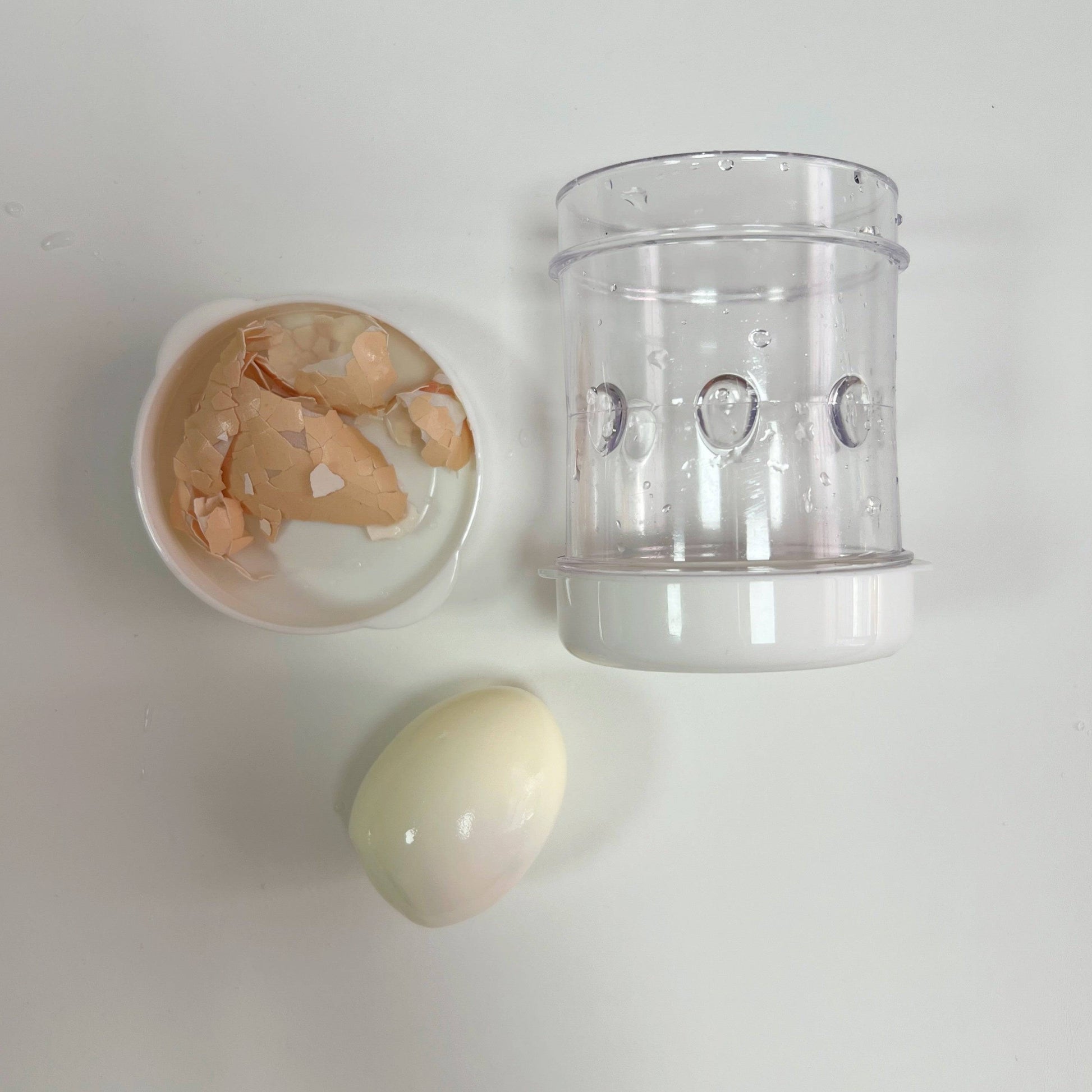 Compact, Portable Egg Shaker for Home and Outdoor Use